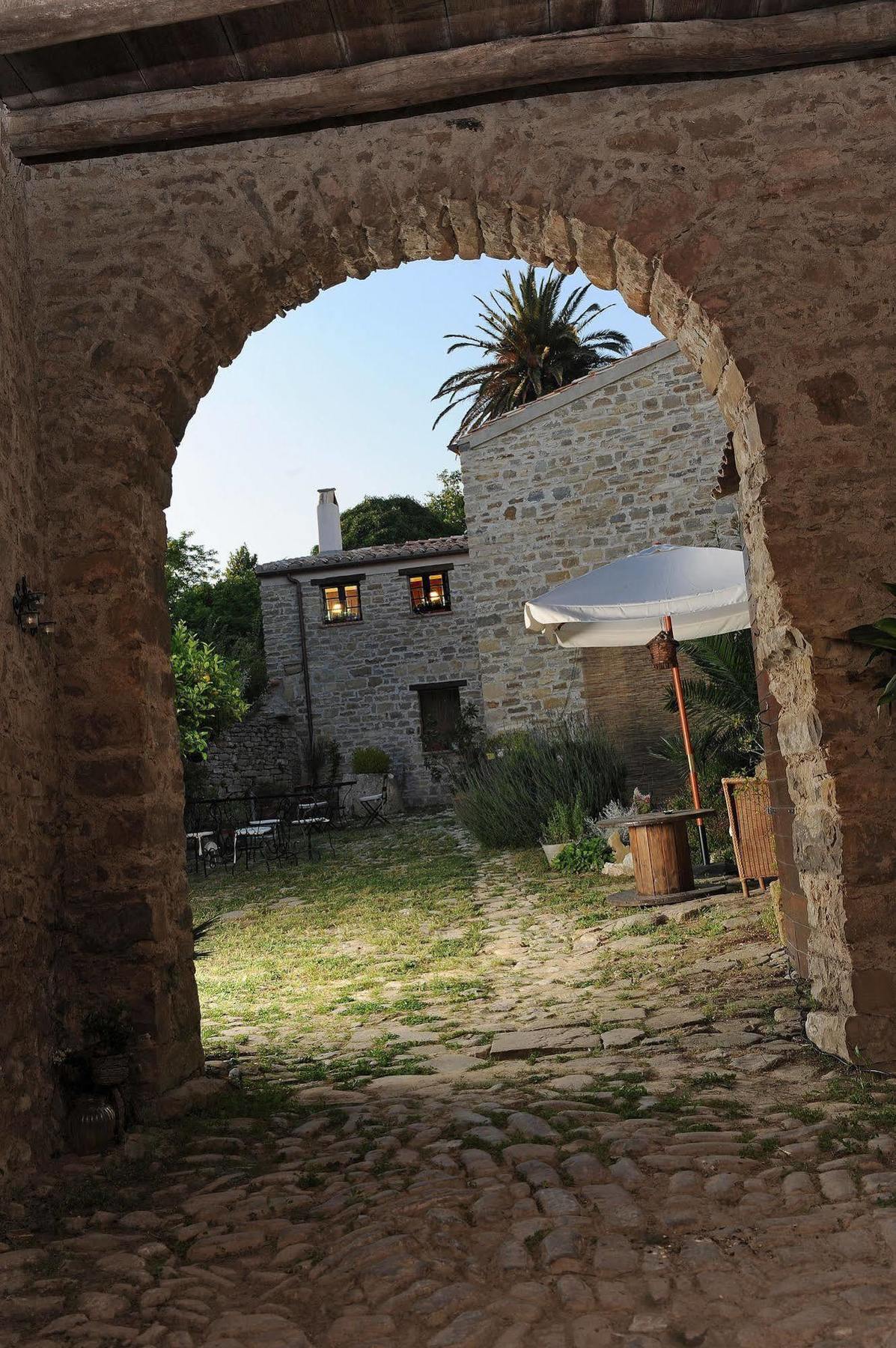 Antica Locanda Lunetta Màndas Exteriör bild