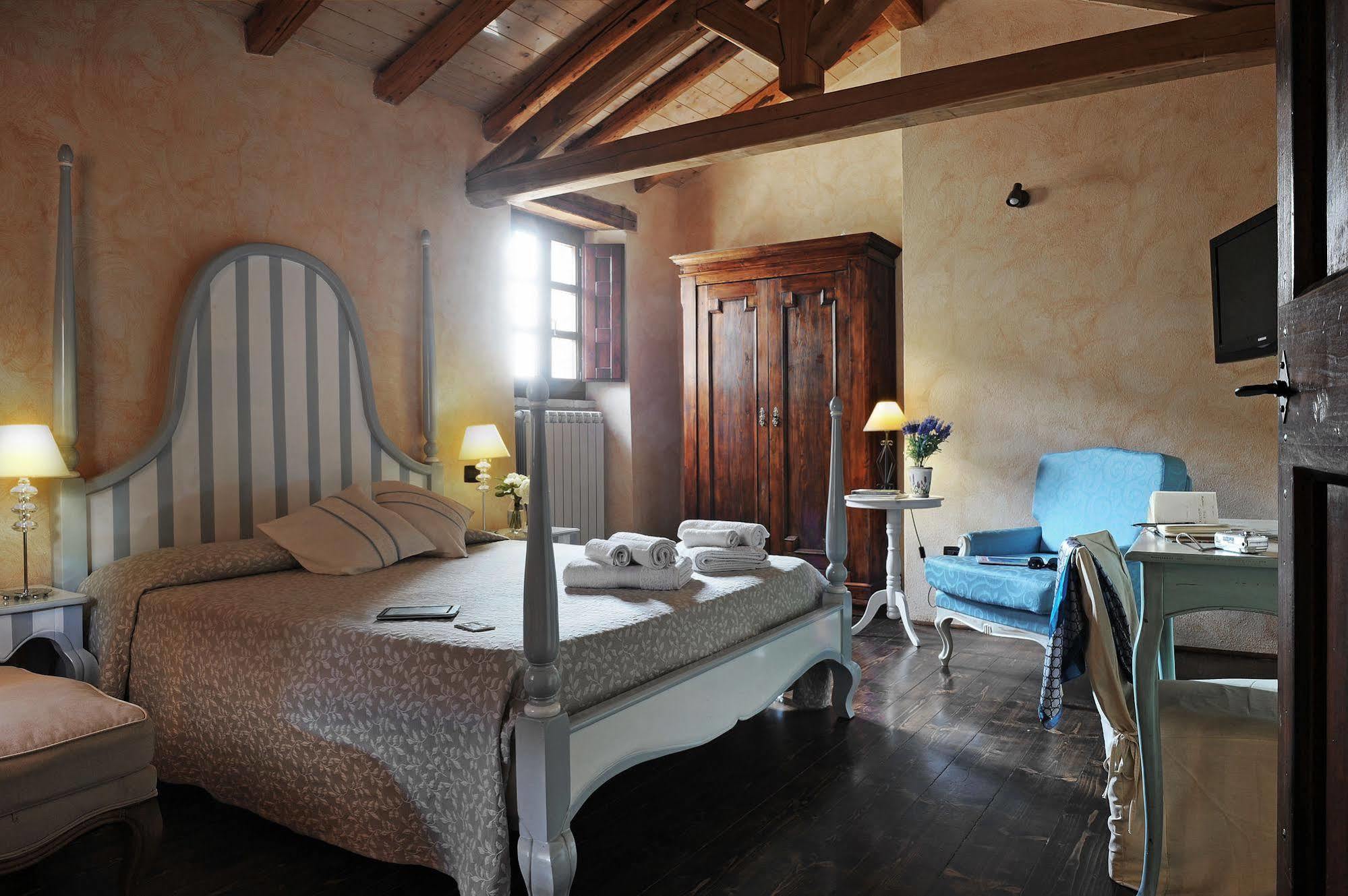 Antica Locanda Lunetta Màndas Exteriör bild